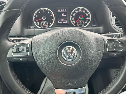 Used 2016 Volkswagen Tiguan SE image 23