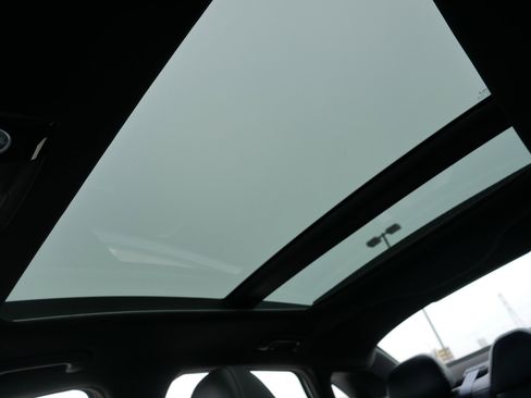 Used 2023 Kia K5 GT-Line image 32