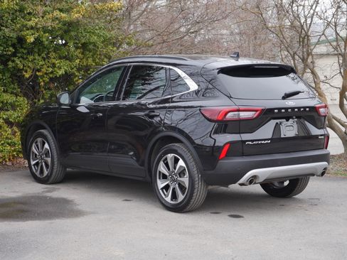 Certified 2025 Ford Escape Platinum AWD/4WD image 5