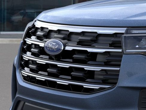 New 2026 Ford Explorer Active RWD image 19