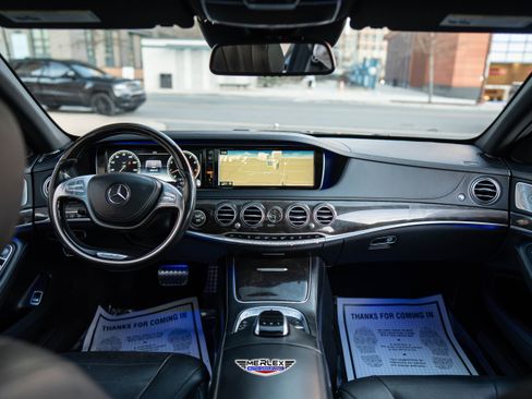 Used 2016 Mercedes-Benz S 550 Sedan image 14