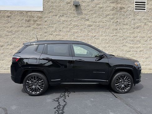 Used 2023 Jeep Compass High Altitude AWD/4WD image 2