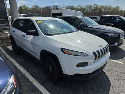 Used 2017 Jeep Cherokee Sport