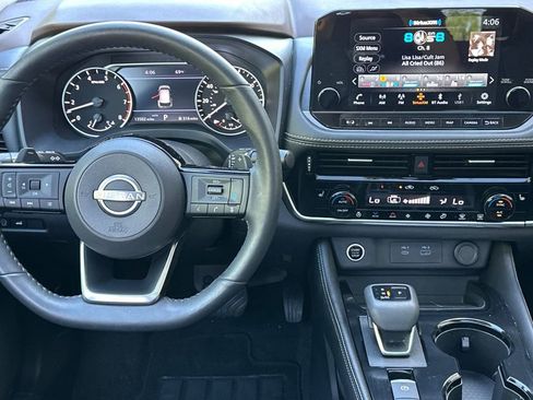 Used 2023 Nissan Rogue SL w/ SL Premium Package AWD/4WD image 14