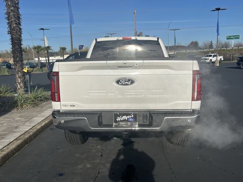 New 2025 Ford F150 Lariat w/ Equipment Group 501A Mid image 4