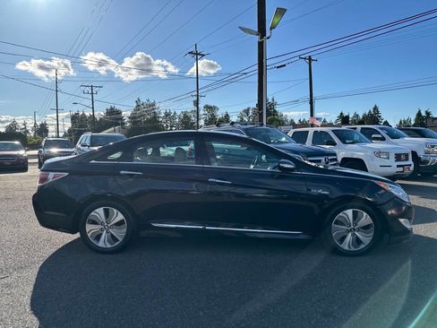 Used 2013 Hyundai Sonata Limited FWD image 4