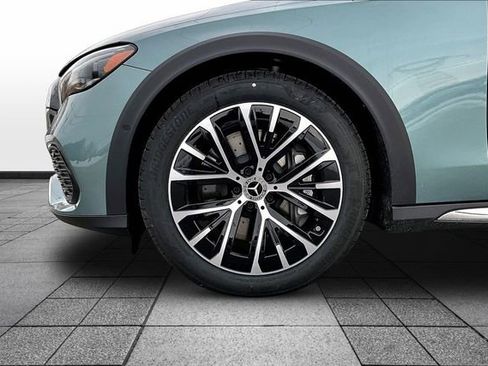 New 2026 Mercedes-Benz E 450 4MATIC All-Terrain Wagon image 15