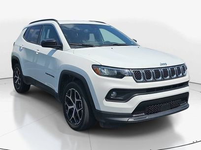 Used 2024 Jeep Compass Latitude