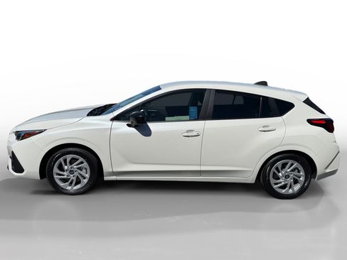 Certified 2025 Subaru Impreza 2.0i AWD/4WD image 2