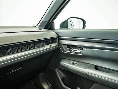 Used 2025 Honda CR-V Sport-L image 40