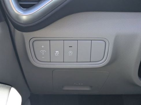 Used 2025 Kia Soul LX image 22