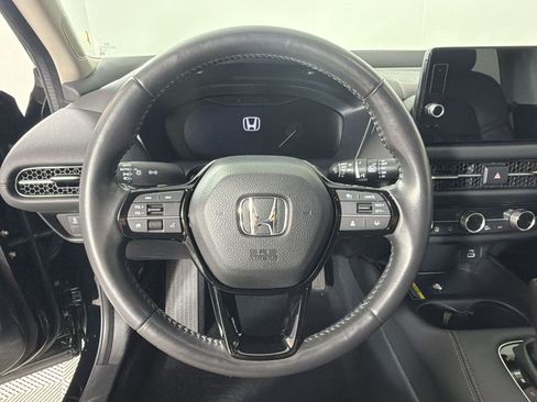 Used 2024 Honda HR-V EX-L image 11