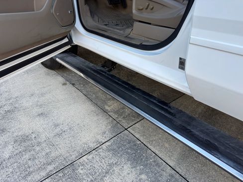 Used 2020 Chevrolet Suburban Premier w/ Max Trailering Package image 11