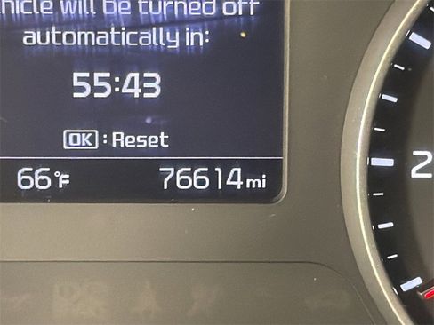 Used 2023 Kia Seltos S image 27