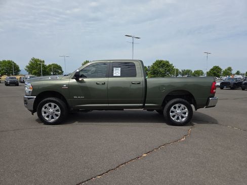 Used 2021 RAM 2500 Big Horn w/ Level 2 Equipment Group AWD/4WD image 11