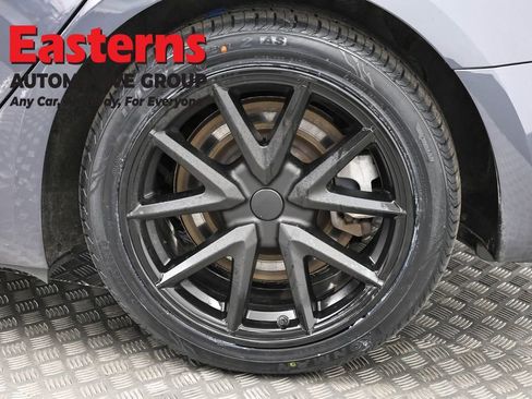 Used 2023 Tesla Model 3 Standard Range image 28