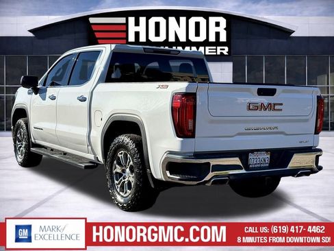 Used 2019 GMC Sierra 1500 SLT w/ X31 Off-Road Package image 4