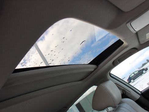 Used 2020 Honda Accord EX-L image 22