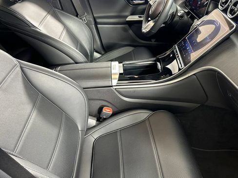 Certified 2024 Mercedes-Benz GLC 300 4MATIC image 21