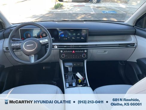 Used 2026 Hyundai Tucson SEL FWD image 3