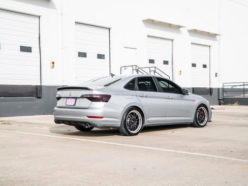 Used 2020 Volkswagen Jetta GLI Autobahn image 48