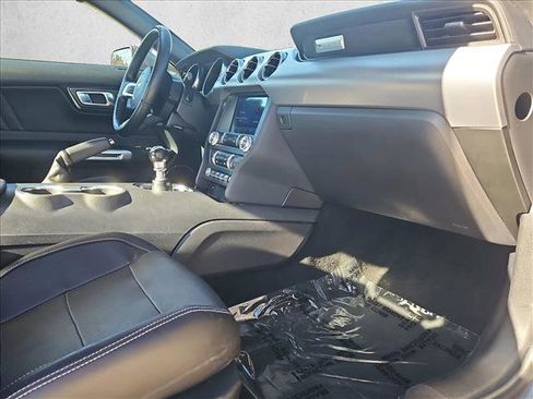 Used 2022 Ford Mustang GT Premium image 21