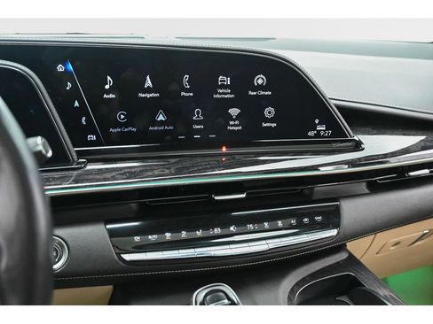 Used 2022 Cadillac Escalade Premium Luxury w/ LPO, Illumination Package image 15