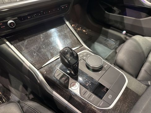 Used 2021 BMW 330i xDrive Sedan w/ M Sport Package image 20