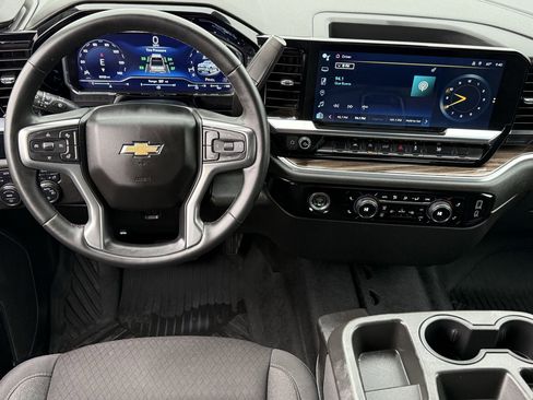Used 2023 Chevrolet Silverado 1500 LT w/ Work Truck Package AWD/4WD image 11