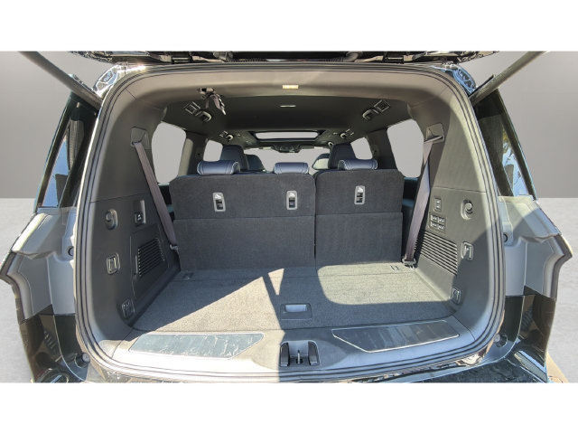 Used 2027 INFINITI QX80 Sensory w/ Sport Exterior Package AWD/4WD image 32