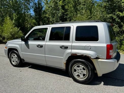 Used 2008 Jeep Patriot Sport AWD/4WD image 7