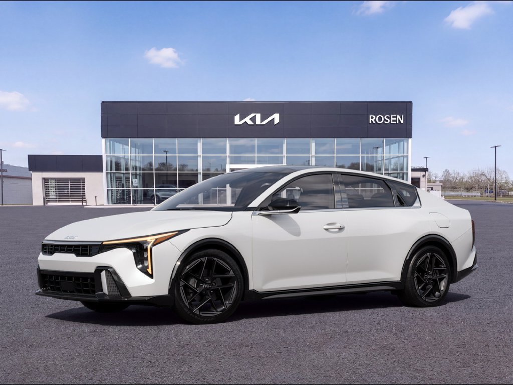 New 2026 Kia K4 GT-Line w/ GT-Line Sunroof Package FWD image 2