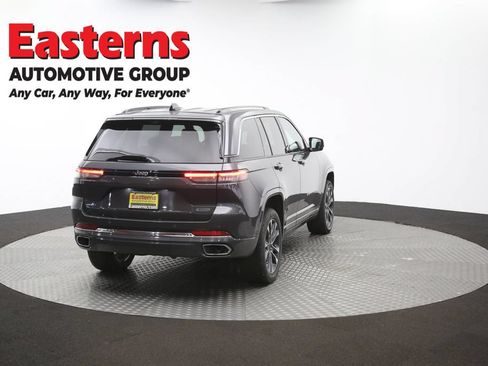 Used 2023 Jeep Grand Cherokee Overland w/ Luxury Tech Group IV AWD/4WD image 44