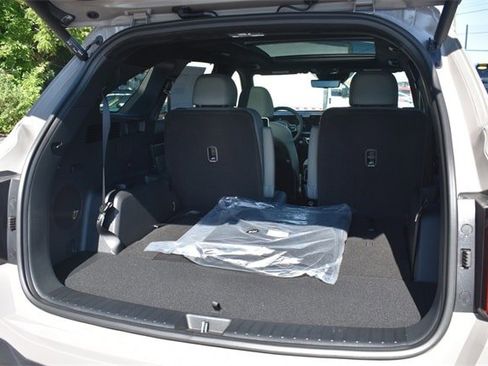 New 2025 Kia Sorento SX Prestige w/ Sage Leather Package image 19