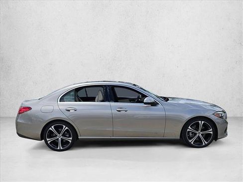 Used 2023 Mercedes-Benz C 300 Sedan image 4