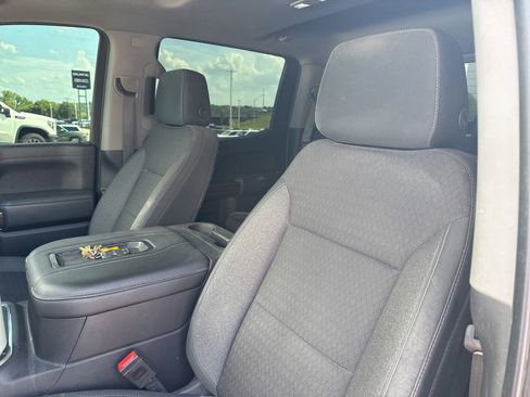 Used 2020 Chevrolet Silverado 1500 RST AWD/4WD image 17