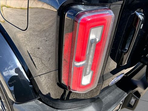 Used 2025 Ford Bronco Outer Banks AWD/4WD image 28
