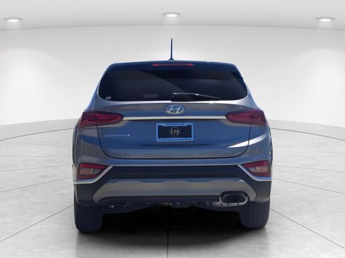 Used 2019 Hyundai Santa Fe SE FWD image 4