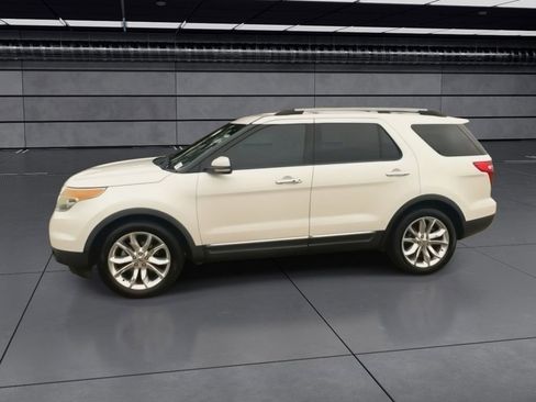 Used 2011 Ford Explorer Limited w/ 301A Rapid Spec Order Code image 5
