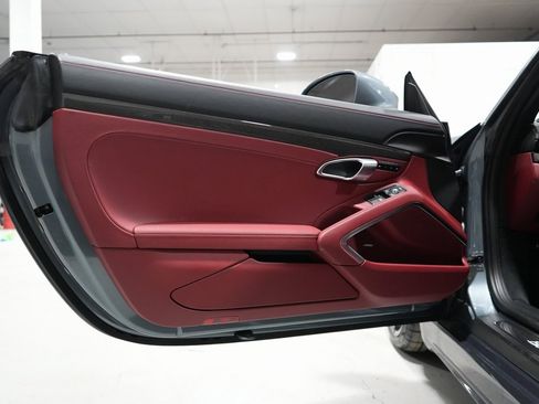 Used 2025 Porsche 718 Boxster GTS image 25