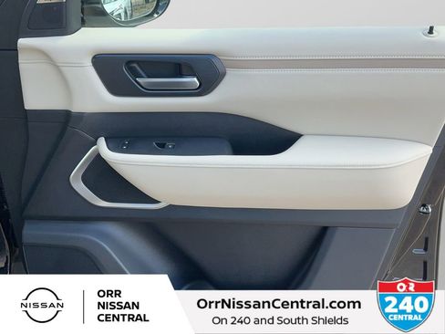 New 2026 Nissan Armada Platinum Reserve image 10