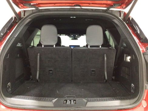 Used 2025 Ford Explorer ST-Line w/ ST-Line Street Pack AWD/4WD image 22