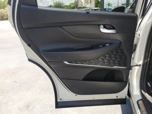Used 2023 Hyundai Santa Fe Calligraphy FWD image 11