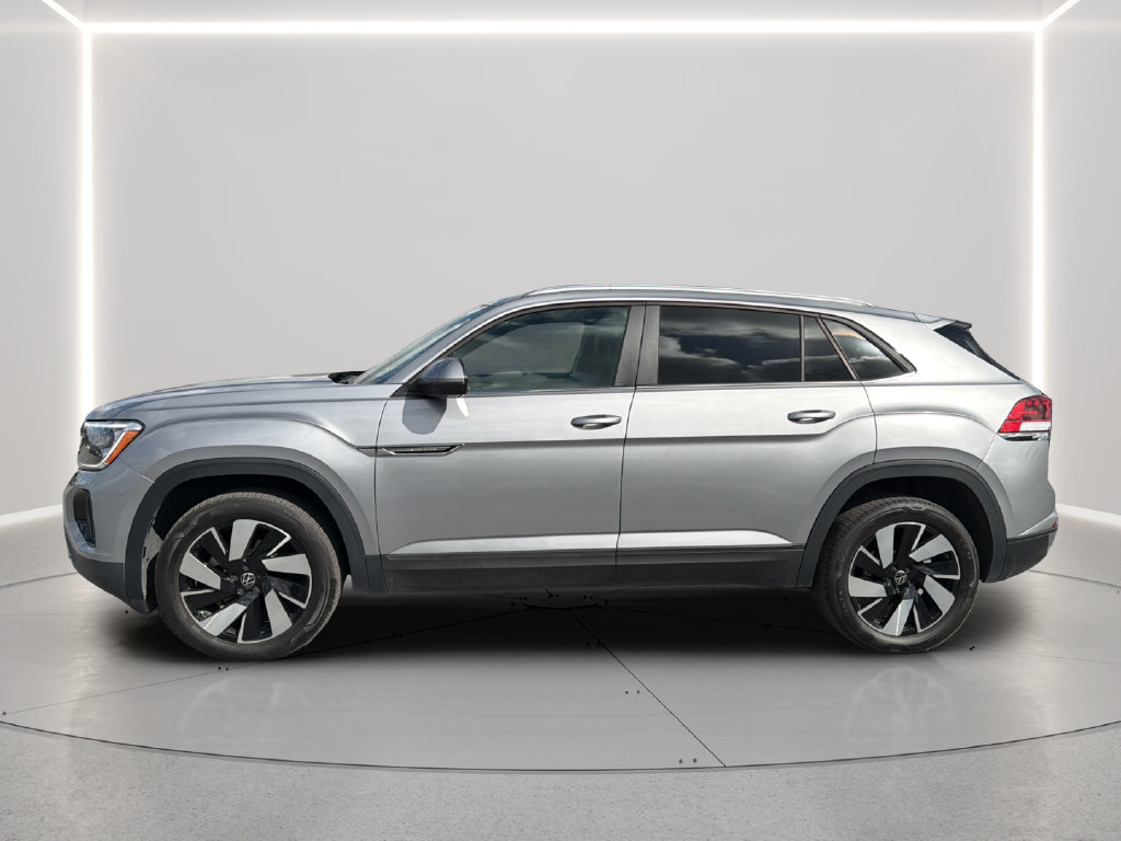 Used 2026 Volkswagen Atlas Cross Sport SE AWD/4WD image 3