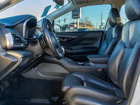 Used 2023 Subaru Outback Limited image 6