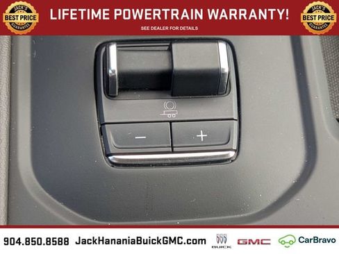 Used 2024 GMC Sierra 1500 Denali AWD/4WD image 23