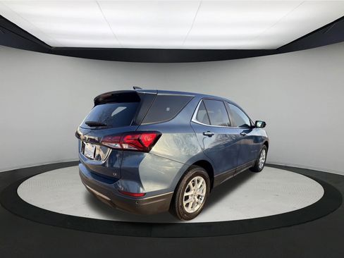 Used 2024 Chevrolet Equinox LT w/ LPO, Floor Liner Package image 7