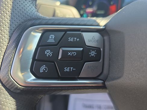 Used 2024 Ford Mustang Premium image 17