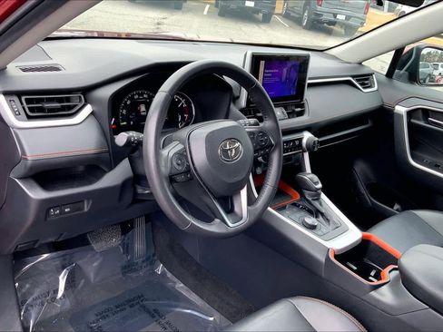 Used 2024 Toyota RAV4 Adventure image 16