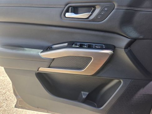 Used 2025 Nissan Pathfinder Platinum w/ Cargo Package FWD image 20